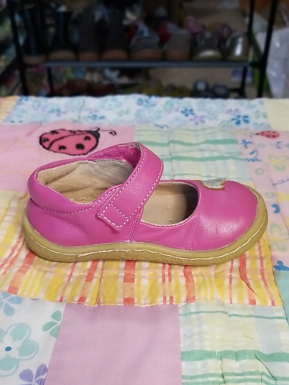 Livie & Luca Hot Pink Leather Mary Jane Shoes W/Silver Leather Bird Size 5 Pio